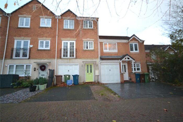 3 Bedroom House To Rent In Lotus Way, Stafford, ST16