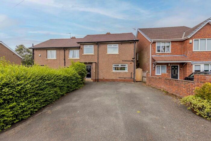 3 Bedroom Semi-Detached House To Rent In Hibbert Lane, Marple, Stockport, SK6