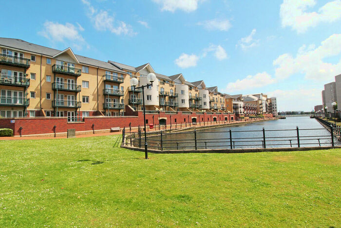 2 Bedroom Apartment To Rent In Adventurers Quay, Cardiff Bay, Cardiff, CF10