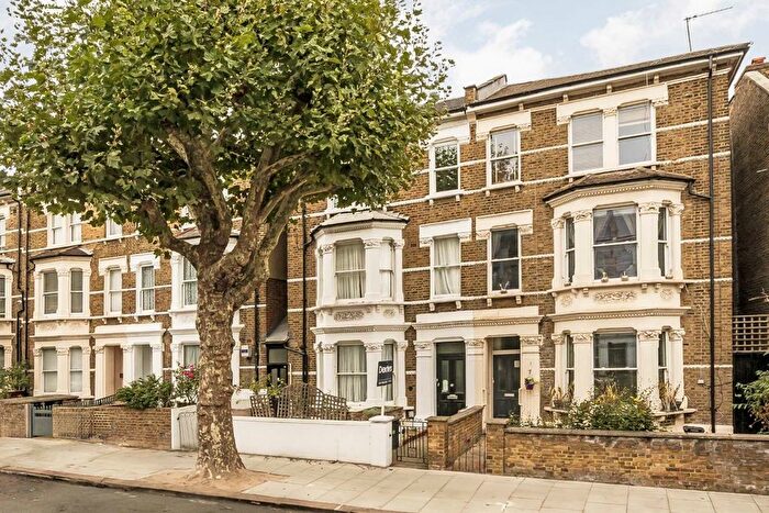 2 Bedroom Flat For Sale In Fernhead Road, Maida Vale, W9