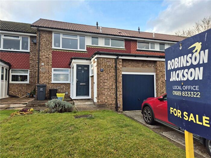 3 Bedroom Terraced House For Sale In Dymchurch Close, Orpington, Bromley, BR6