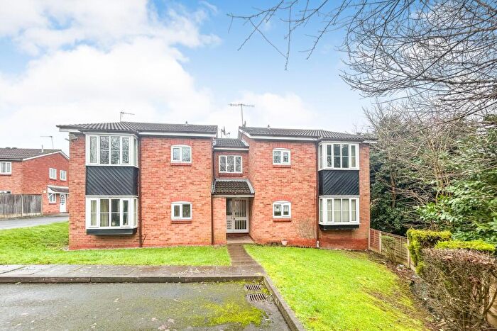 1 Bedroom Flat For Sale In Ragees Road, Kingswinford, West Midlands, DY6