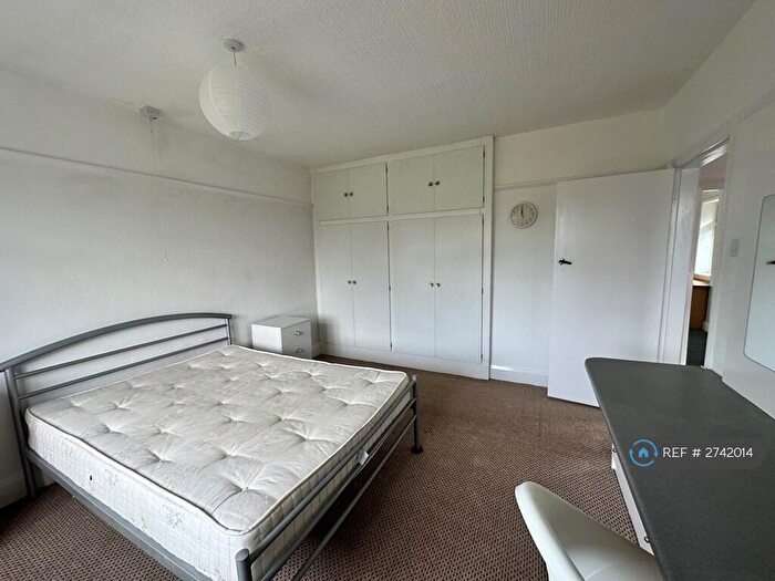 4 Bedroom Semi Detached House To Rent In Ashby Road, Loughborough, LE11