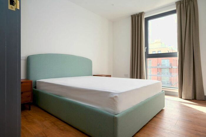 3 Bedroom Flat To Rent In The Gessner, Watermead Way, Tottenham Hale, N17