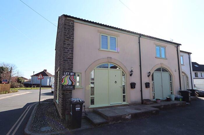 2 Bedroom End Of Terrace House To Rent In Parnell Road, Clevedon, BS21