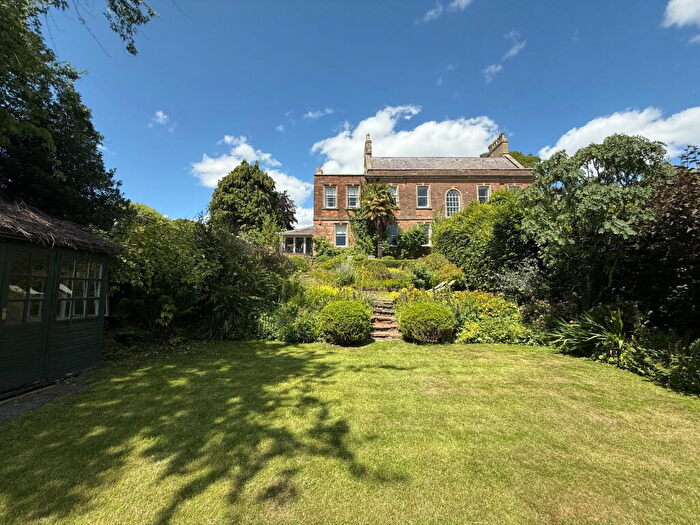 4 Bedroom Semi-Detached House For Sale In High Street, Chew Magna, BS40