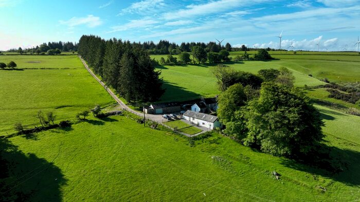 8 Bedroom Property For Sale In New Inn, Pencader, SA39