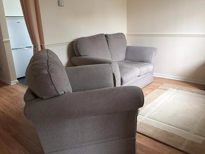 1 Bedroom Terraced House To Rent In Chestnut Grove, Motherwell, North Lanarkshire, ML1