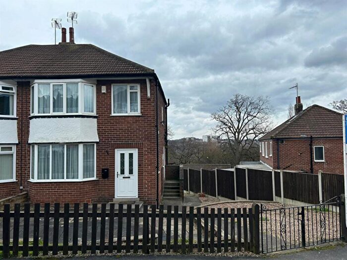 3 Bedroom Semi Detached House To Rent In Gotts Park View, Armley, Leeds, LS12