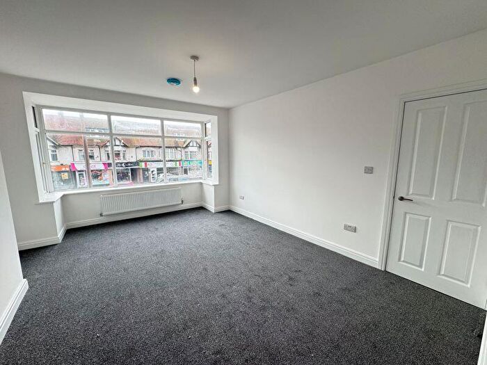 2 Bedroom Flat To Rent In Please Phone For Viewings - Victoria Road West, Thornton-Cleveleys, FY5