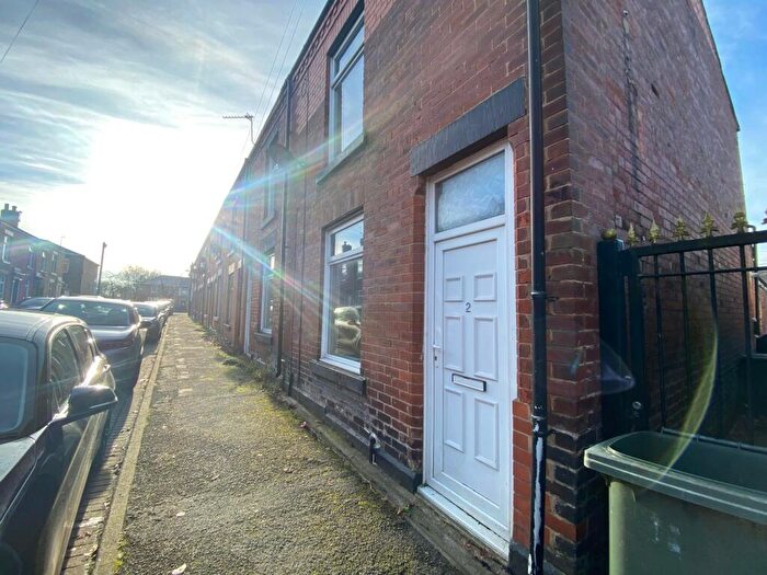 2 Bedroom House To Rent In Cavendish Street, Chorley, PR6