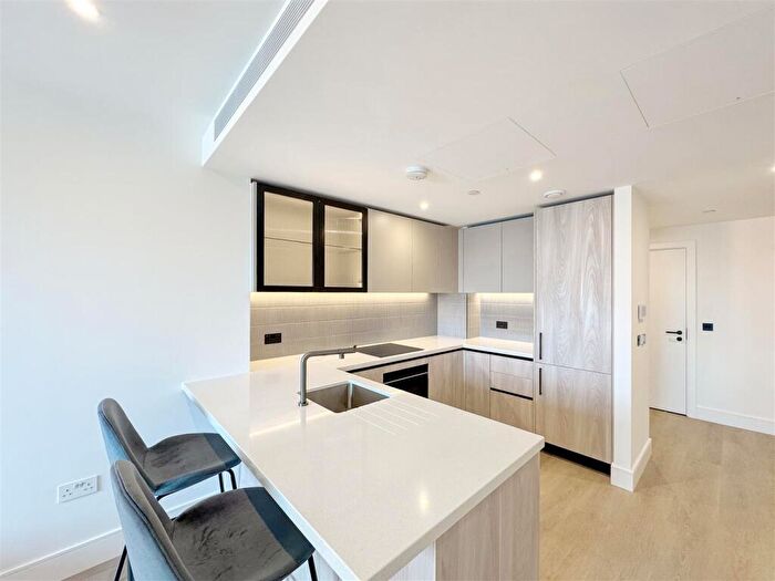 1 Bedroom Apartment To Rent In Westwood Building, Marian Place, E2