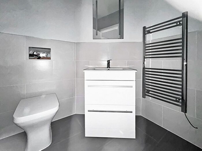 1 Bedroom Flat For Sale In Chesham Road, Amersham, HP6