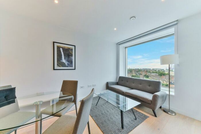 Studio To Rent In Hurlock Heights, Elephant Park, Elephant & Castle, SE17