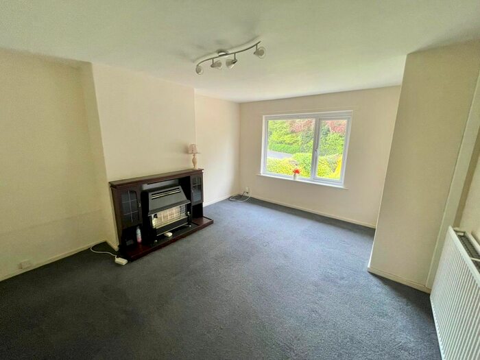 2 Bedroom Maisonette To Rent In Higher Coach Road, Baildon, Shipley, BD17