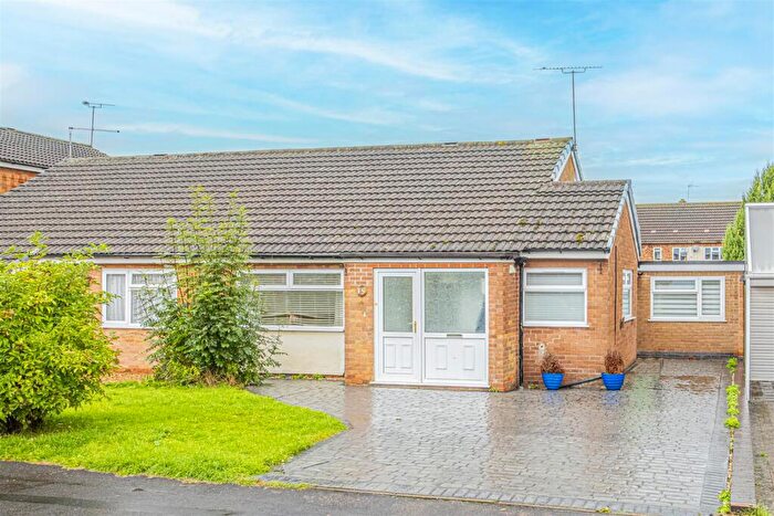 3 Bedroom Bungalow To Rent In Western Avenue, Fleckney, Leicester, LE8