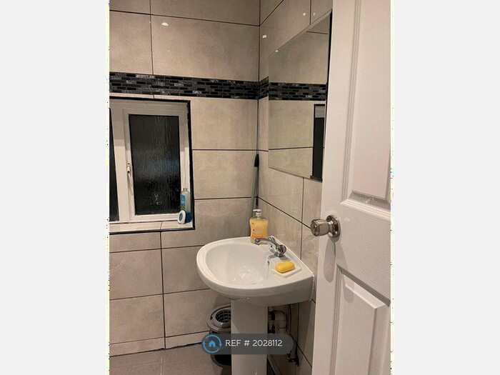 1 Bedroom Maisonette To Rent In Holloway Road, London, N19