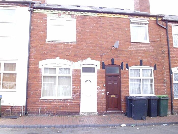 3 Bedroom Semi Detached House To Rent In Church Street, Tipton, DY4