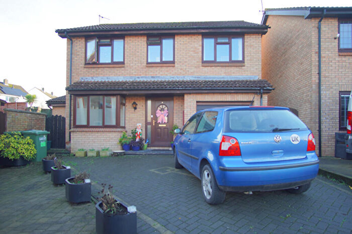 4 Bedroom Property To Rent In Dorcas Avenue, Stoke Gifford, BS34
