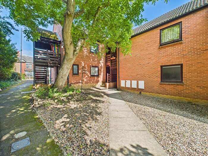 1 Bedroom Flat To Rent In Prince Of Wales Close, Bury St Edmunds, IP33