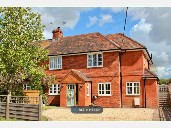 5 Bedroom Semi-Detached House To Rent In Love Lane, Watlington, OX49