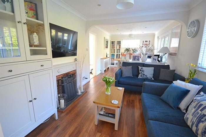 3 Bedroom Detached Bungalow For Sale In Sunny Ridge, Carters Corner, Hailsham, BN27
