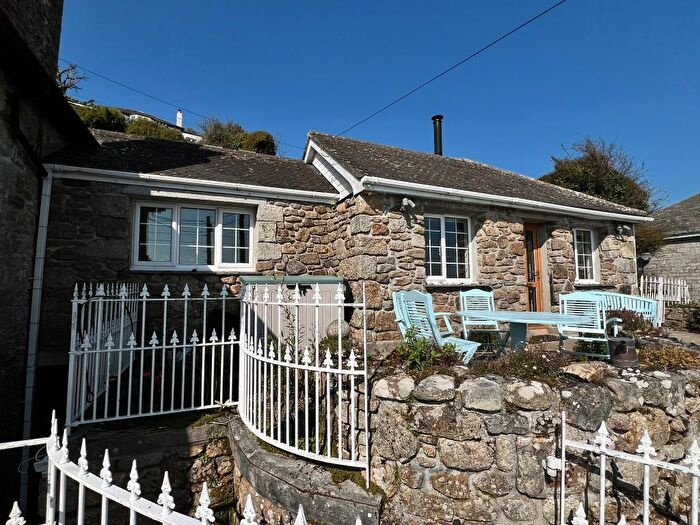 2 Bedroom Detached Bungalow To Rent In Raginnis Hill, Mousehole, TR19