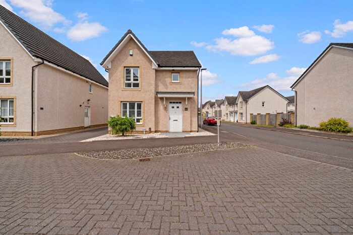 3 Bedroom Detached House For Sale In Smeaton Drive, Bonnybridge, FK4