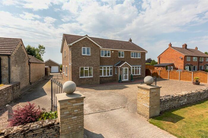 5 Bedroom Detached House For Sale In Yedingham, Malton, YO17