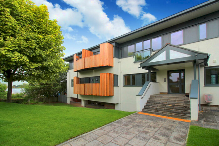 1 Bedroom Apartment To Rent In Horsham Gates Three, North Street, RH13