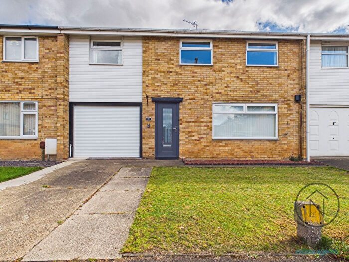 3 Bedroom Terraced House For Sale In Washington Crescent, Newton Aycliffe, DL5
