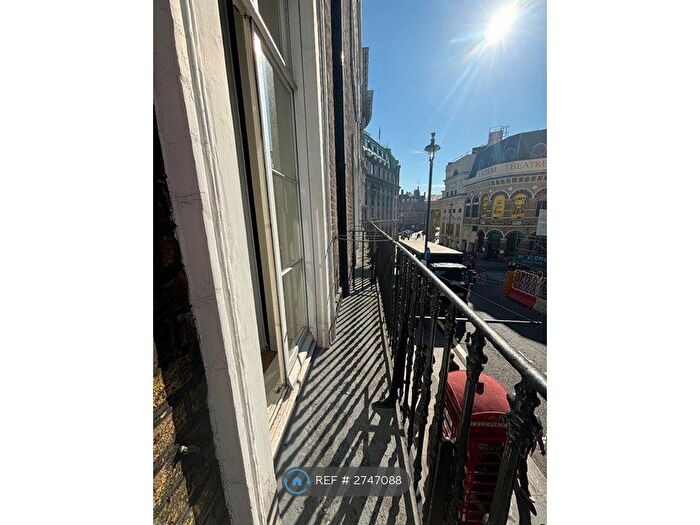 1 Bedroom Flat To Rent In Wellington Street, London, WC2E