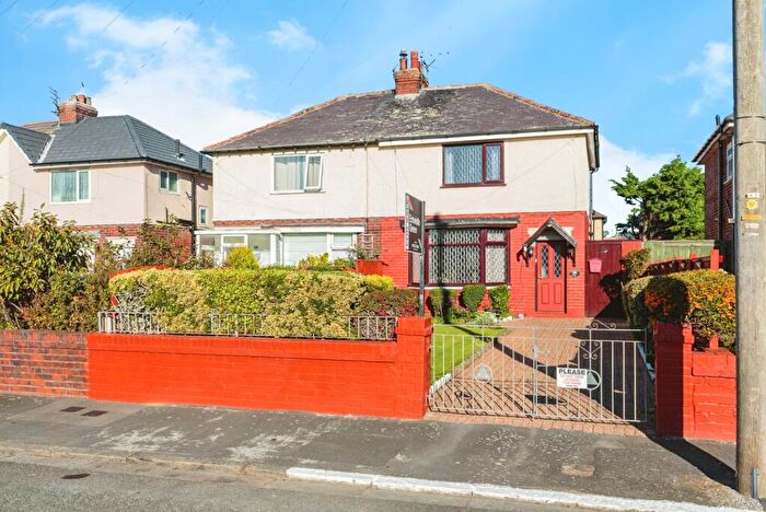 3 Bedroom Semi-Detached House For Sale In Barton Road, Lytham St. Annes, Lancashire, FY8