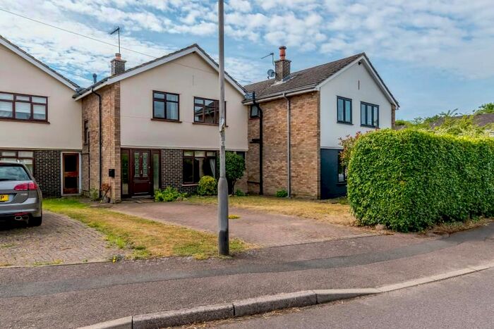 3 Bedroom Terraced House To Rent In Alexandra Road, Sarratt, Rickmansworth, WD3