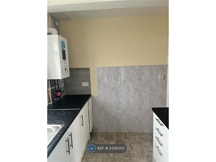 1 Bedroom Flat To Rent In Above, Hornchurch, RM11
