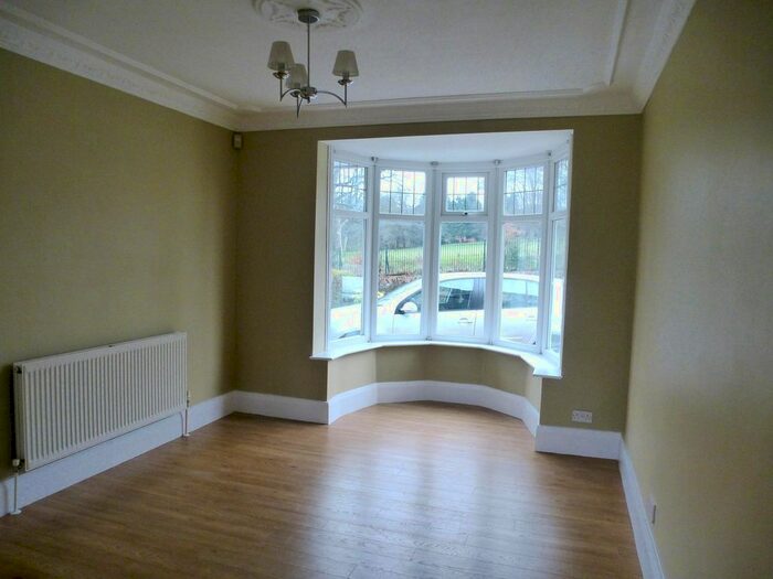 3 Bedroom Semi-Detached House To Rent In Abbey Road, Bearwood, Smethwick, B67