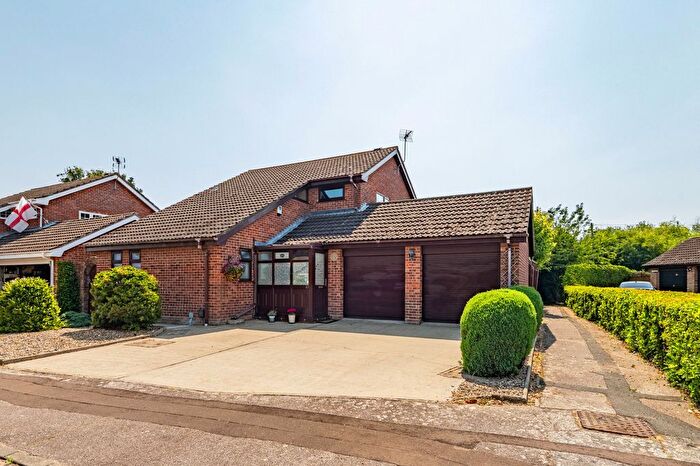 3 Bedroom Detached House For Sale In Yarrow Drive, Carlton Colville, NR33