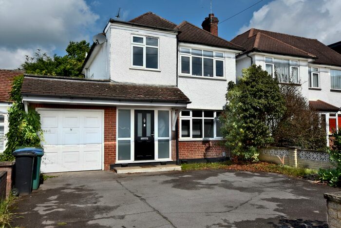 3 Bedroom Detached House To Rent In Courtlands Drive, Watford, WD17