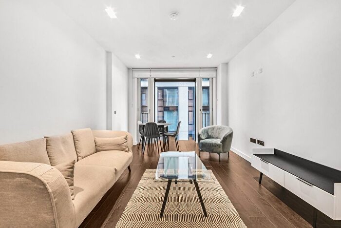 1 Bedroom Flat To Rent In Casson Square, Southbank Place, SE1