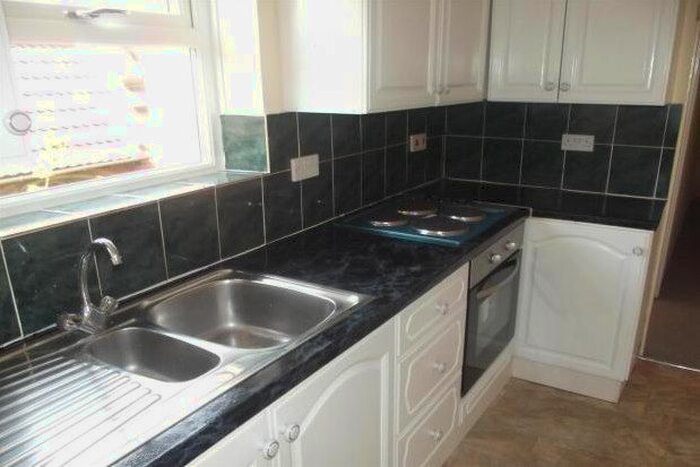 1 Bedroom Flat To Rent In Nottingham Road, Nottingham NG7