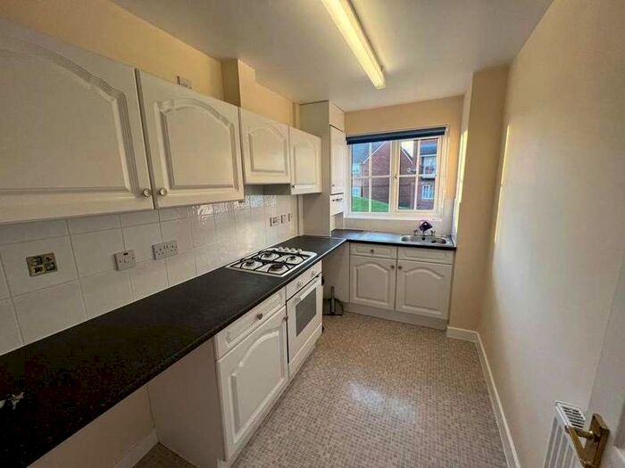 2 Bedroom Flat To Rent In Lockfields View, Liverpool, Merseyside, L3