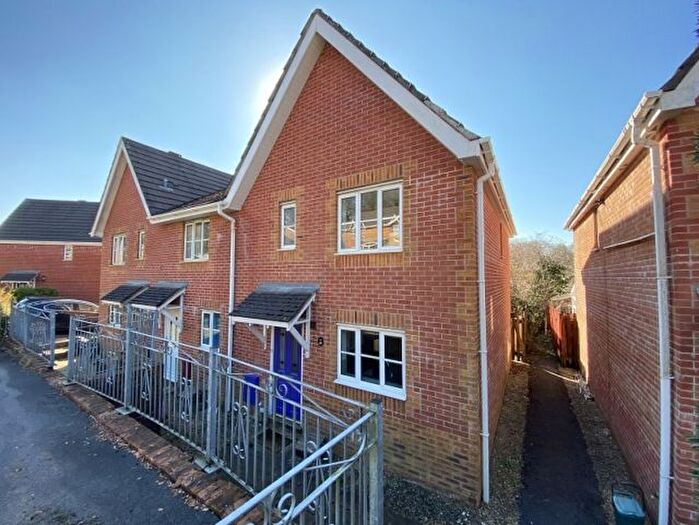 3 Bedroom End Of Terrace House To Rent In Coleridge Crescent, Killay, Swansea, SA2