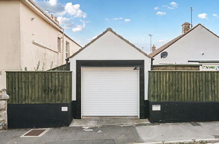 2 Bedroom Bungalow For Sale In Westcliff Road, Portland, DT5