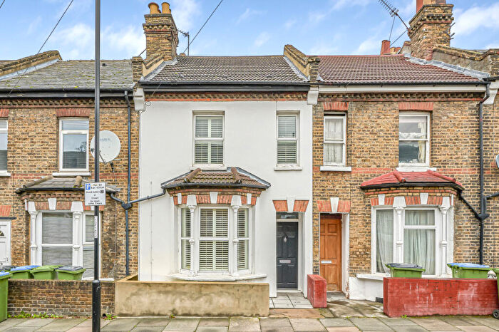 3 Bedroom Terraced House For Sale In Troughton Road, Charlton, London, SE7