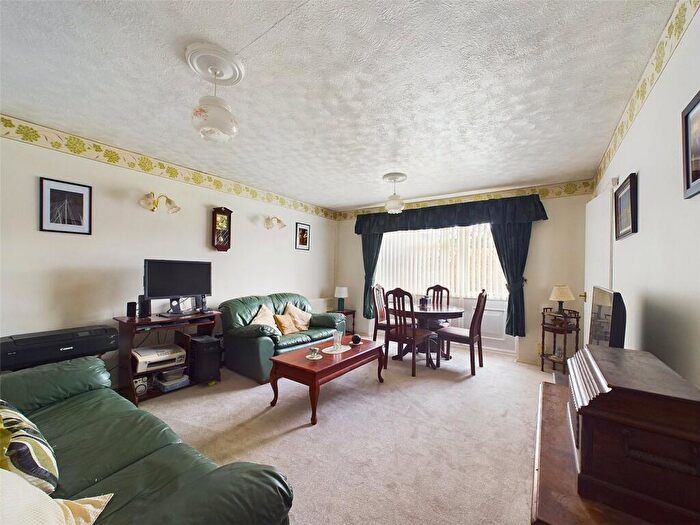 2 Bedroom Bungalow For Sale In Courtfield Road, Quedgeley, Gloucester, Gloucestershire, GL2