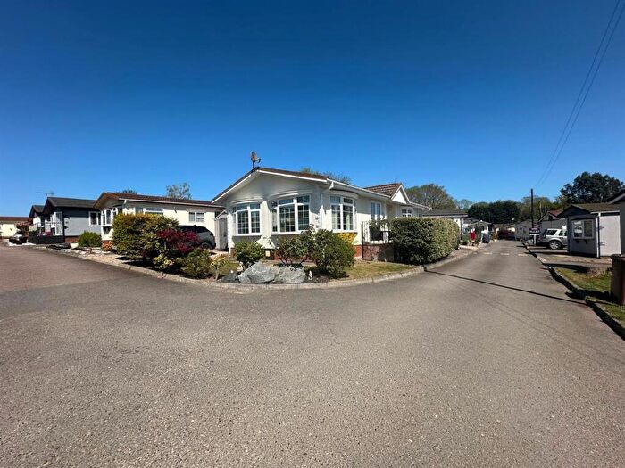 2 Bedroom Park Home For Sale In Chalk Hill Lane, Great Blakenham, Ipswich, IP6