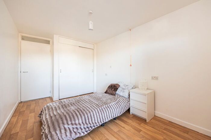 1 Bedroom Flat For Sale In / Henderson Row, Edinburgh, EH3