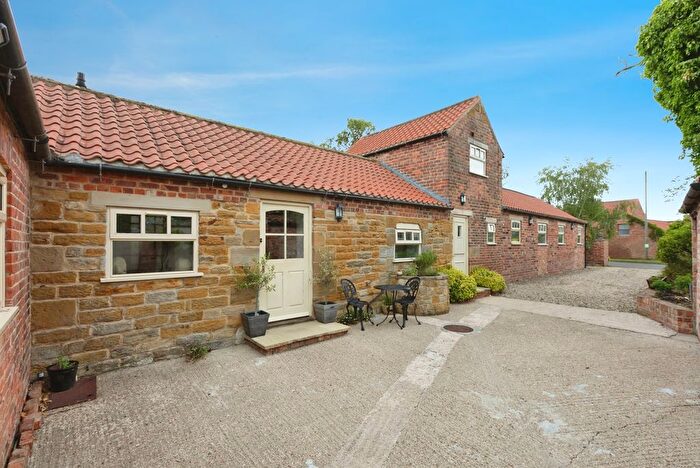 4 Bedroom Bungalow For Sale In Brompton, Northallerton, North Yorkshire, DL6