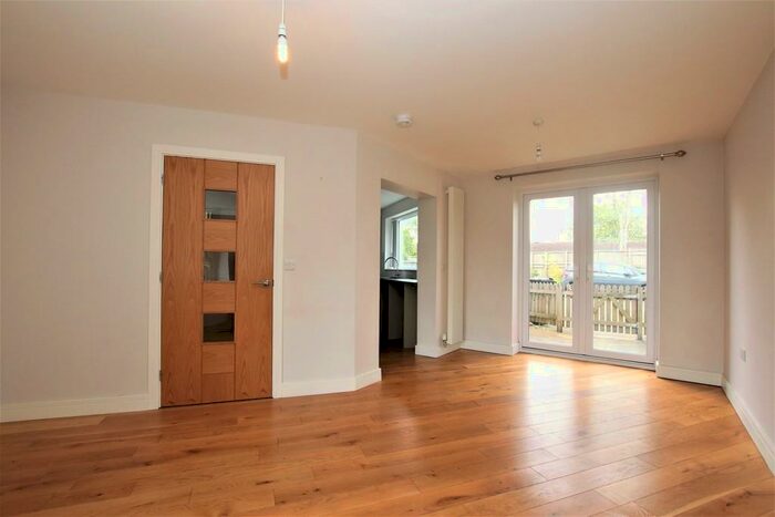 3 Bedroom End Of Terrace House To Rent In Burnt House Cottages, BA2