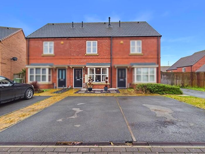 2 Bedroom Property For Sale In Redwing Close, Castleford, WF10